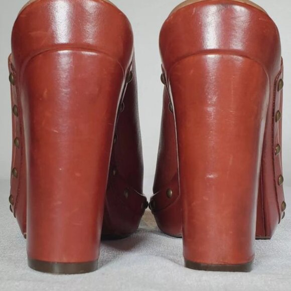 studded heel/ clog - Picture 3 of 4